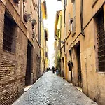 Cappellari Apartman *